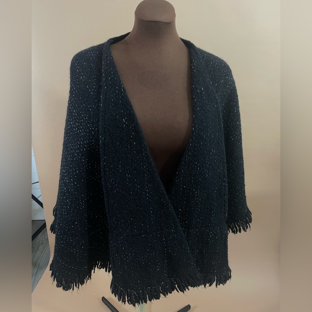 Boyne Valley Weavers vintage cape black handmade in Ireland wool